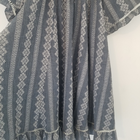 Easel BOHO Blue & White Flowy Tunic Dress Size Medium - Picture 3 of 9
